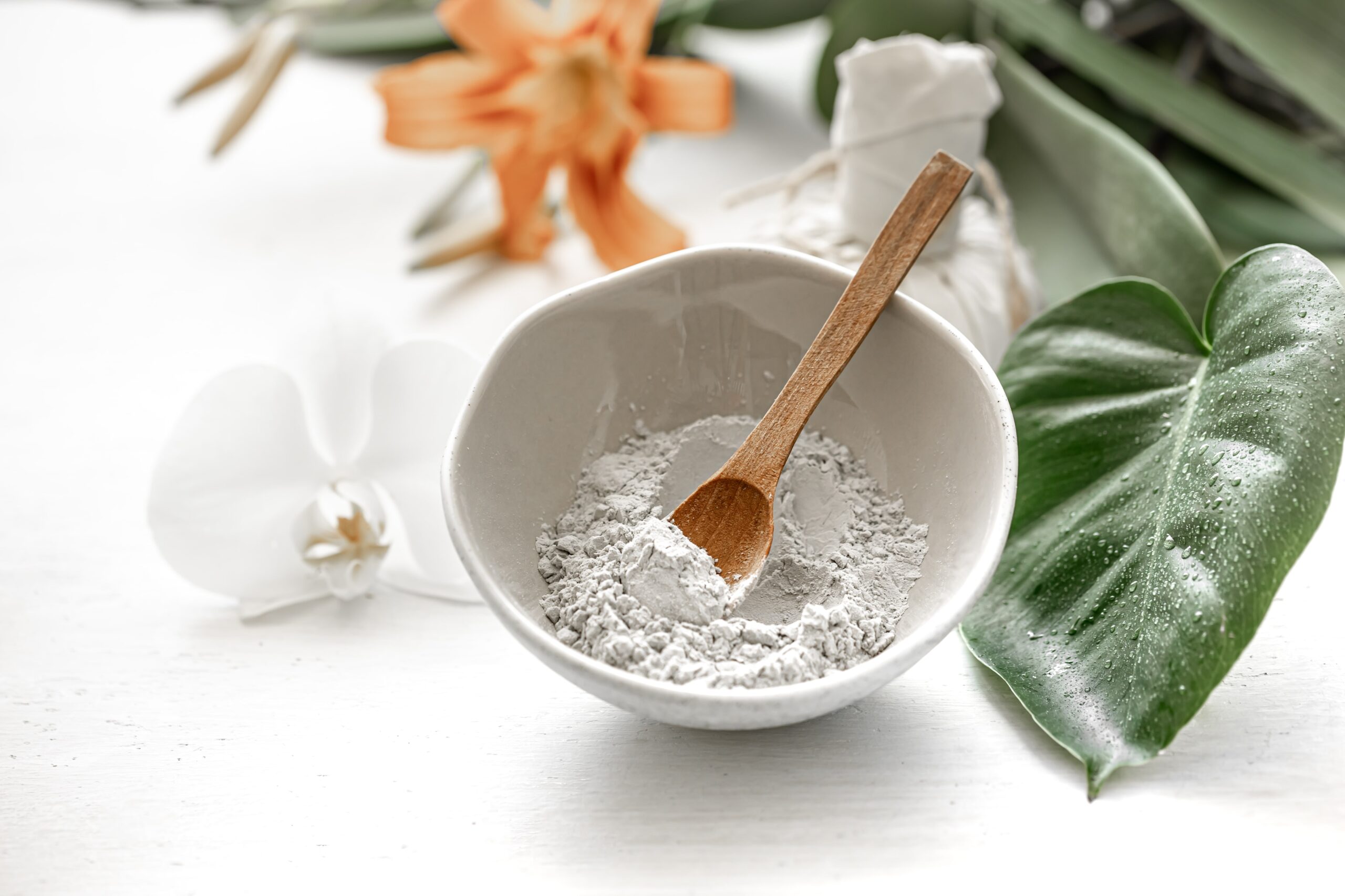 natural-cosmetics-home-salon-spa-treatments-cosmetic-skin-care-min (1)